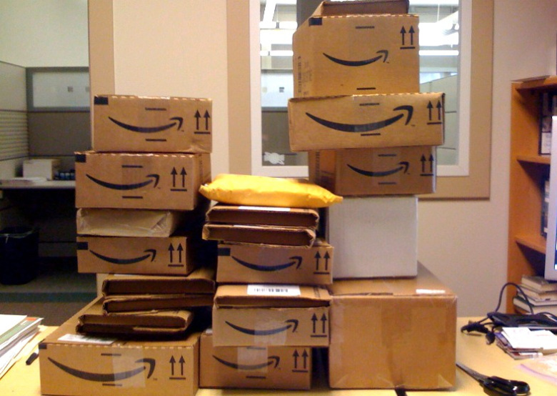 amazon-shipping-boxes